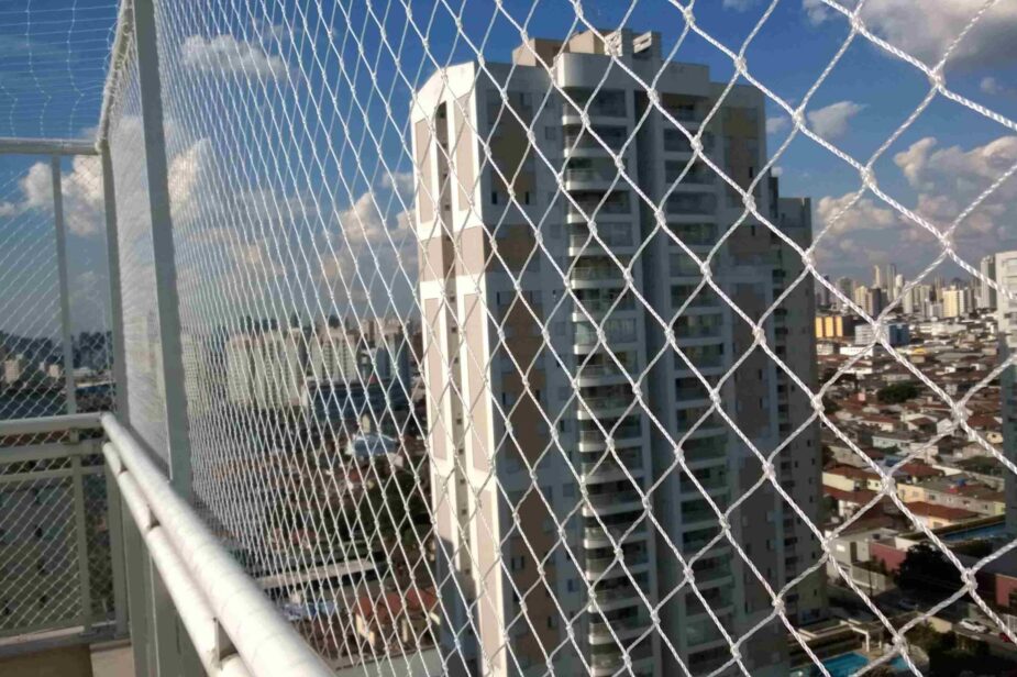 Rede de proteção para gatos