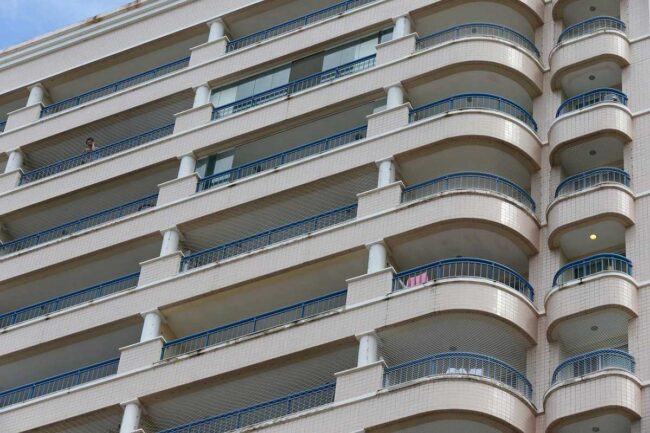 Segurança em Condomínios: Redes de Proteção para Áreas Comuns