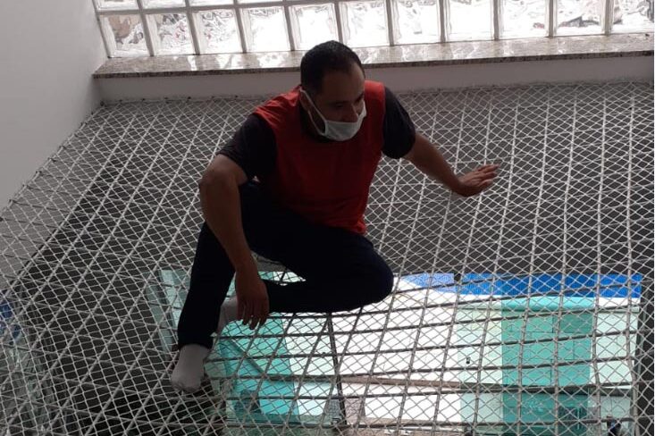 a instalação de rede de proteção requer cuidados e precauções específicas