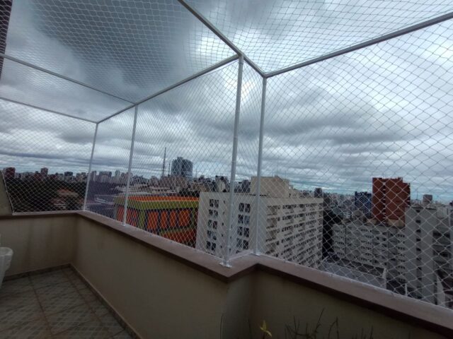 Rede De Proteção Na Vila Madalena